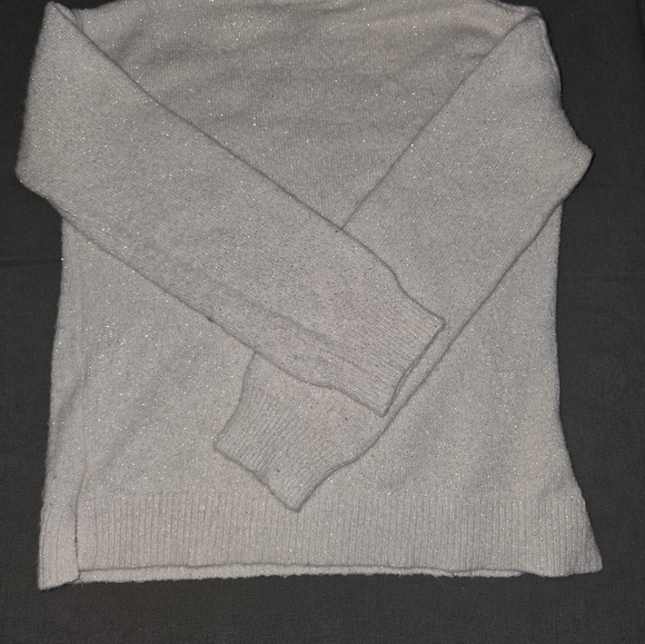 PLACE Sequins Beauty Sweater - Picture 2 of 4